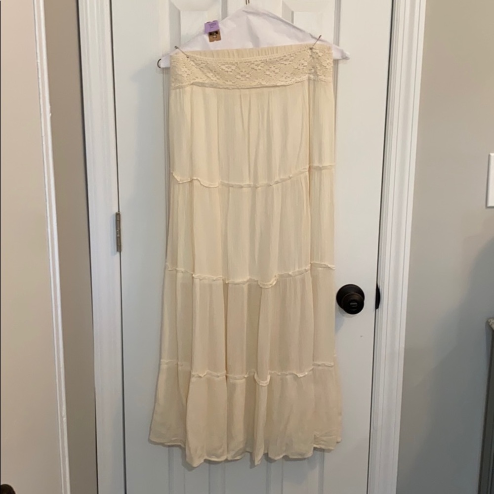 Boho Style Flowy Maxi Skirt Small Cream